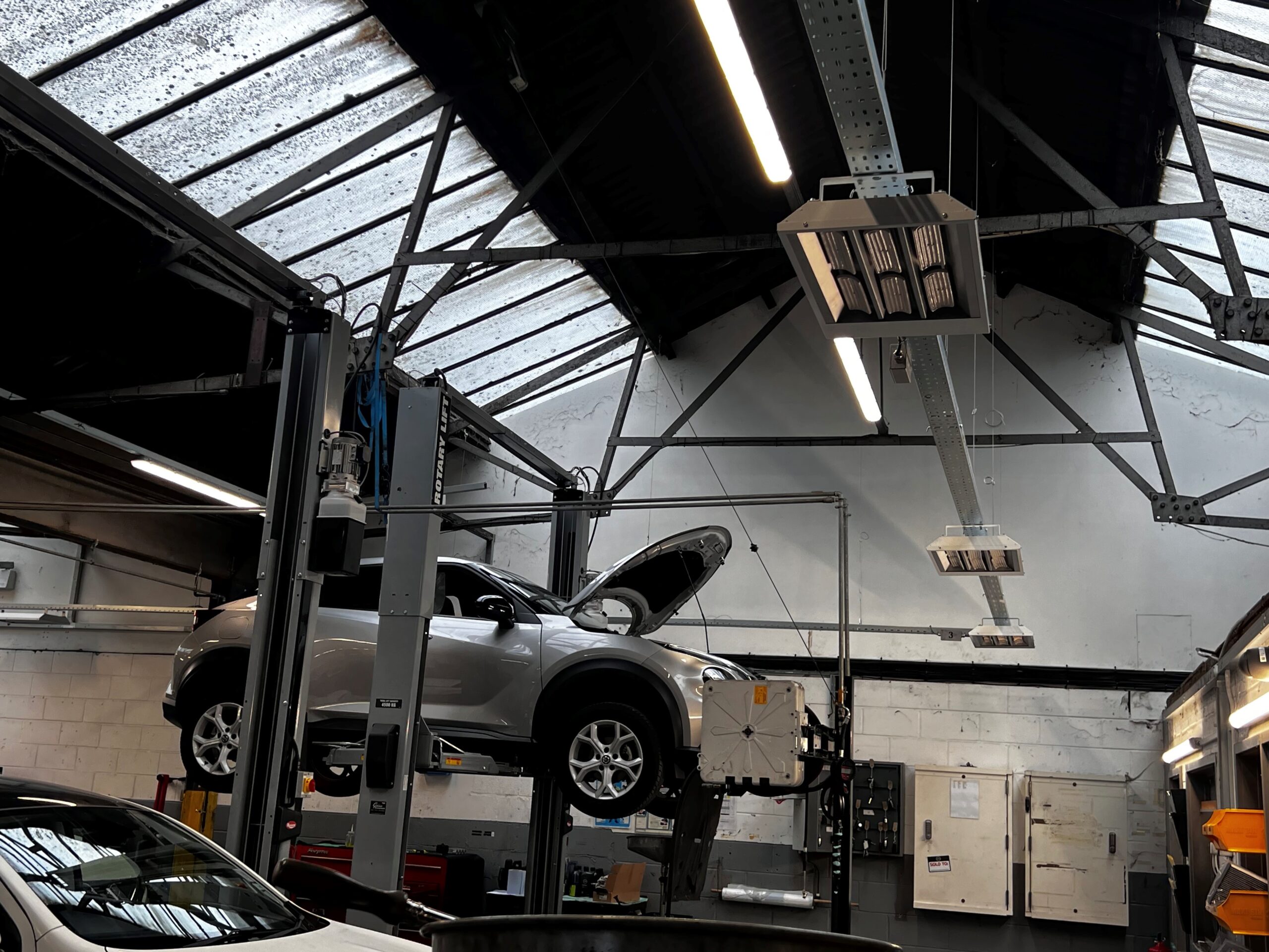 Nissan Ancaster, Heathrow